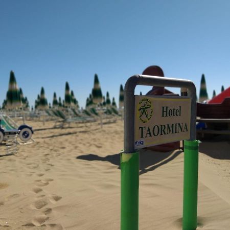 Hotel Taormina Lido di Jesolo Exteriör bild